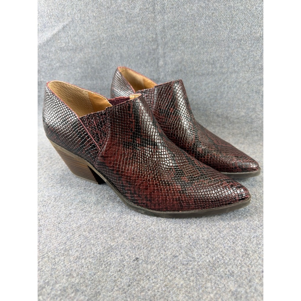 Lucky Brand Ankle Booties Women 9M Burgundy Snakeskin Embossed Tabea Shooties